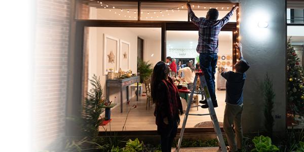 Decking the Halls? Stay Safe with these Tips