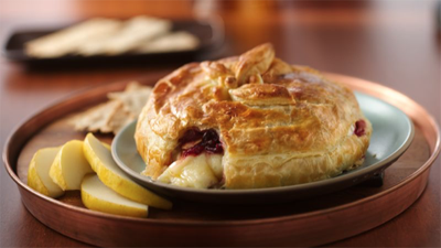 Baked Cranberry Pecan Brie